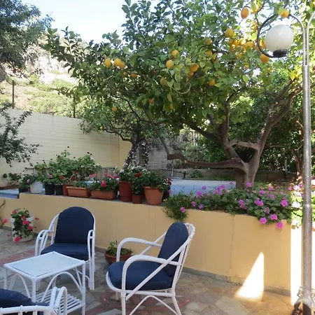 La Luna Aparthotel
